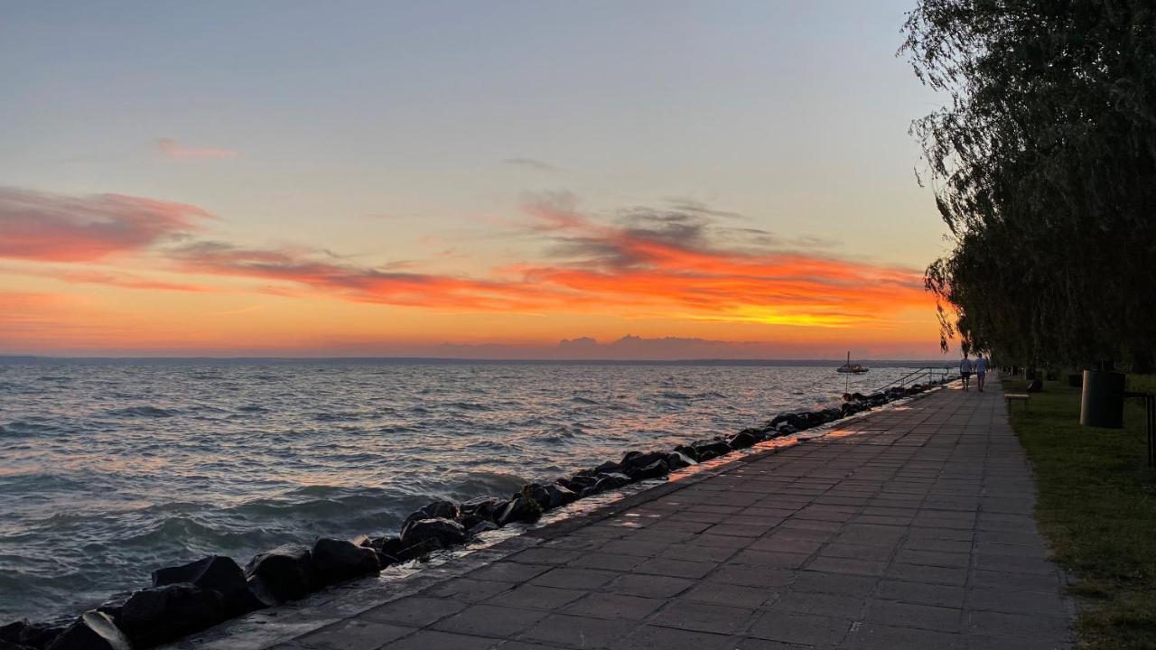 Panorama Beach 2 Шиофок Экстерьер фото