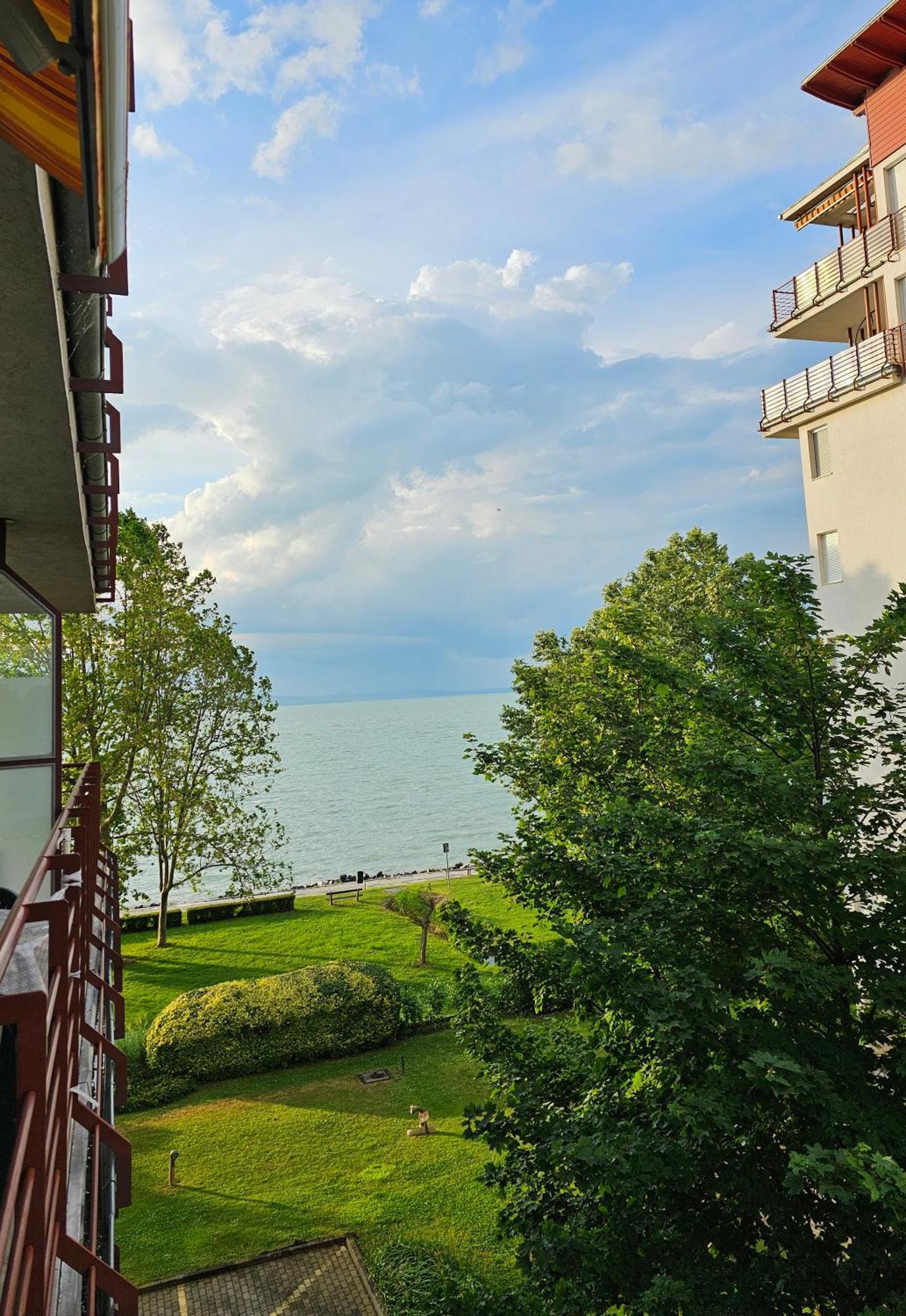 Panorama Beach 2 Шиофок Экстерьер фото